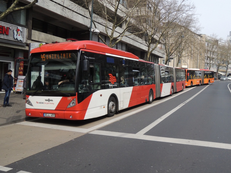 Doppelgelenkbus der ASEAG