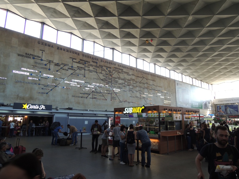 Im Bahnhof Sankt Peterburg Moskowskij